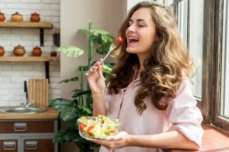 7 Simple Ways to Incorporate Healthy Eating Habits into Your Daily Routine